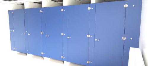 Sanitaire wanden Internaat Molenland - Tielt